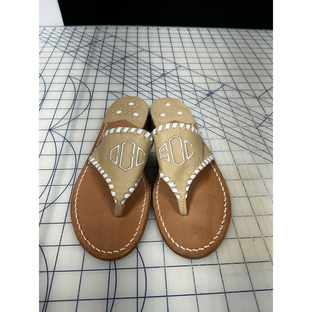 Jack Rogers Ivory Leather Thong Sandals Monogram ECC Womens Size‎ 6 NEW READ